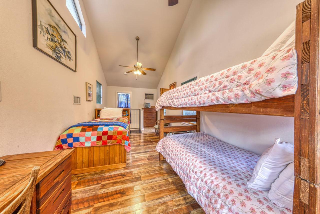 Bumblebee Lodge Ingram Ngoại thất bức ảnh